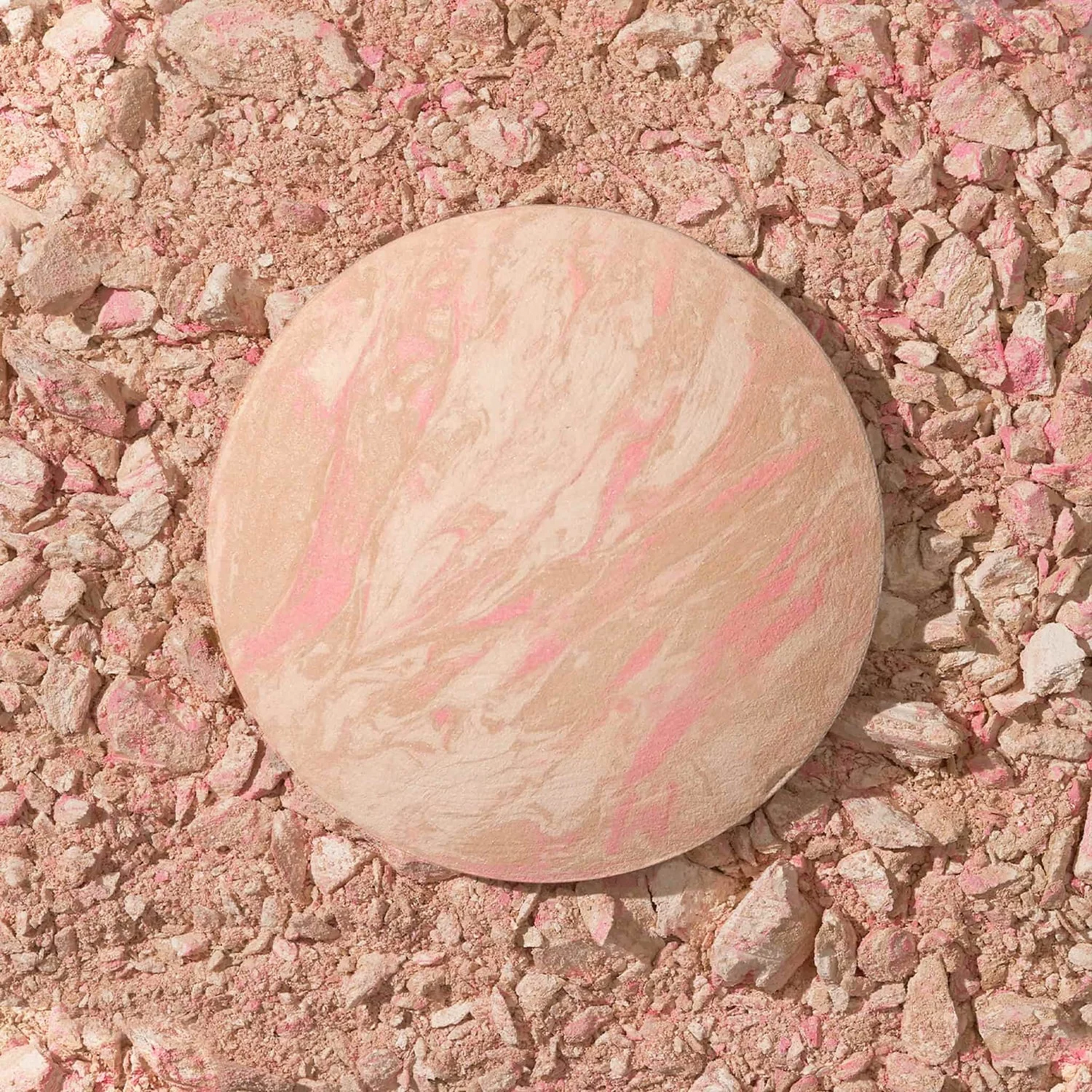 💄Encounter a delicate makeup look and unlock the Baked Starter Kit (3PC)🥐