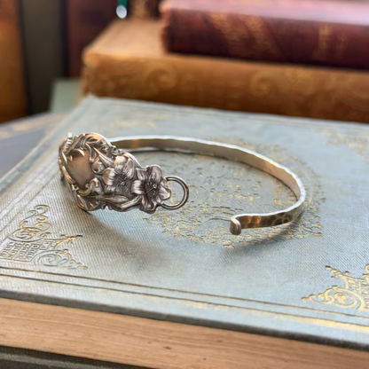 🔥Last Day 70% OFF✨Handmade Sterling Spoon Bangle - Made From Authentic Silver-Plated, Vintage Silverware
