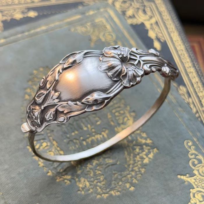 🔥Last Day 70% OFF✨Handmade Sterling Spoon Bangle - Made From Authentic Silver-Plated, Vintage Silverware